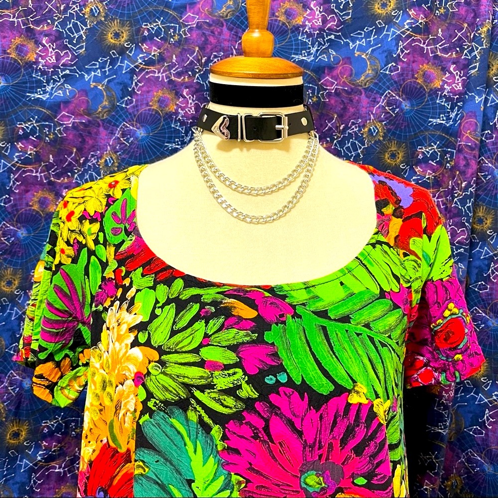 🌈 Lovely Vintage floral artsy dress